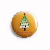 AVI Badge Merry Christmas tree with Yellow Background Regular Size 58mm R8002080