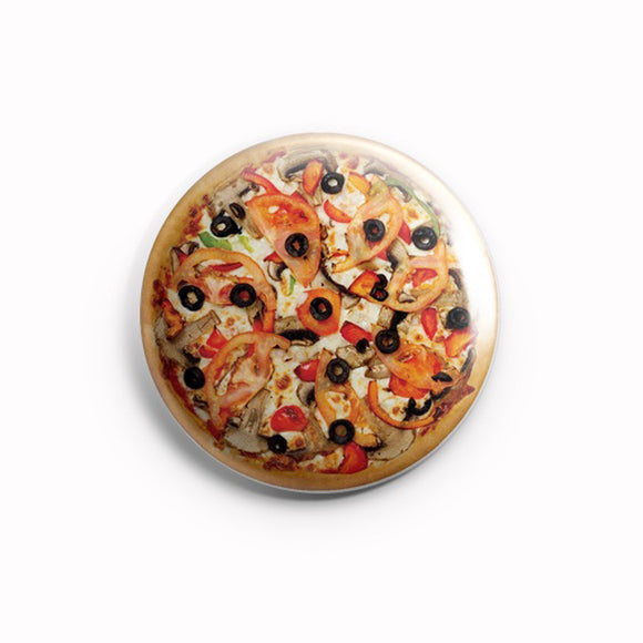 AVI Pin Badges Pizza Food lover White Regular Size 58mm R8002114